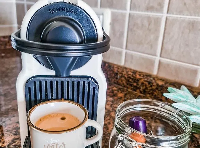 Oceanview Boutique House, 125 Sqm, Parking, Sunset Rooftop