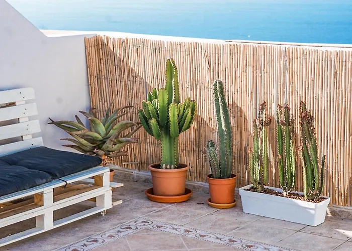 Oceanview Boutique House, 125 Sqm, Parking, Sunset Rooftop Vakantiehuis