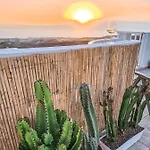 Oceanview Boutique House, 125 Sqm, Parking, Sunset Rooftop