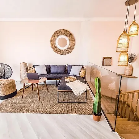 Oceanview Boutique House, 125 Sqm, Parking, Sunset Rooftop * Costa Adeje (Tenerife)