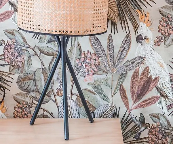 Dom wakacyjny Oceanview Boutique House, 125 Sqm, Parking, Sunset Rooftop